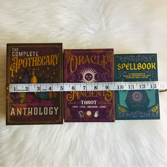 Halloween Decor Books 3 pk - Picture 4 of 16